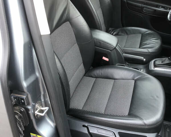 Шкода Октавія 2013 у Луцьку на Automoto.ua Сірий Шкода Октавія, об'ємом двигуна 2 л та пробігом 263 тис. км за 9300 $, фото 30 на Automoto.ua