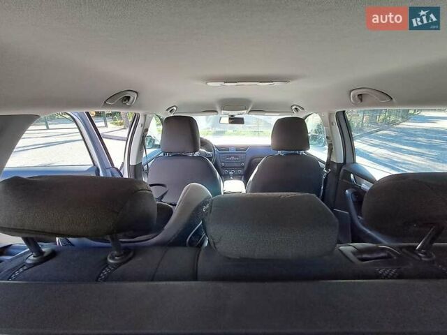 Сірий Шкода Октавія, об'ємом двигуна 1.6 л та пробігом 270 тис. км за 8300 $, фото 9 на Automoto.ua