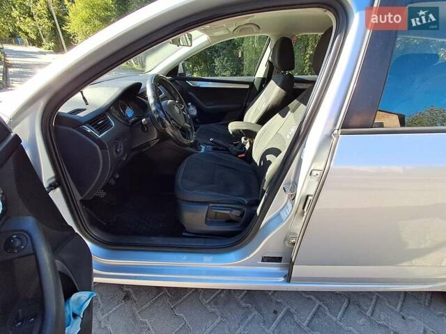 Сірий Шкода Октавія, об'ємом двигуна 1.6 л та пробігом 270 тис. км за 8300 $, фото 13 на Automoto.ua