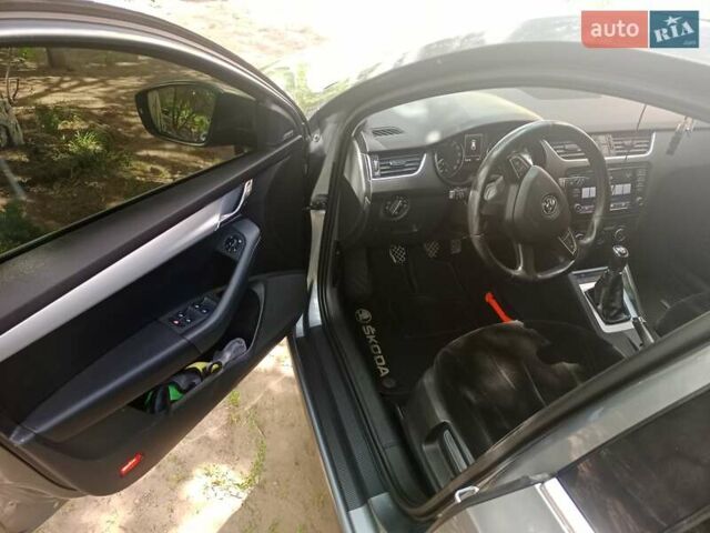Серый Шкода Октавия, объемом двигателя 1.6 л и пробегом 336 тыс. км за 10300 $, фото 9 на Automoto.ua