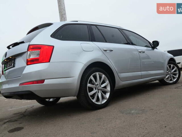 Сірий Шкода Октавія, об'ємом двигуна 2 л та пробігом 255 тис. км за 12250 $, фото 34 на Automoto.ua