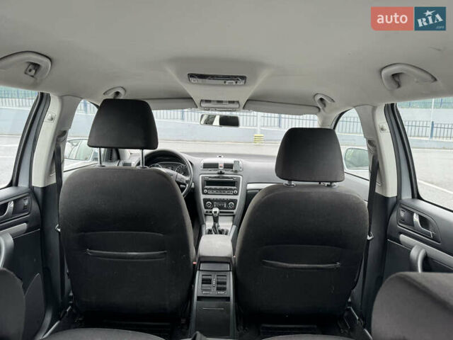 Сірий Шкода Октавія, об'ємом двигуна 1.8 л та пробігом 340 тис. км за 6900 $, фото 19 на Automoto.ua