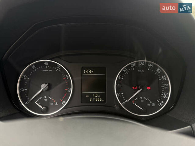 Серый Шкода Октавия, объемом двигателя 1.6 л и пробегом 217 тыс. км за 7650 $, фото 45 на Automoto.ua