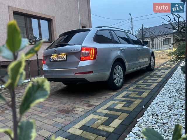 Сірий Шкода Октавія, об'ємом двигуна 1.6 л та пробігом 311 тис. км за 9500 $, фото 46 на Automoto.ua