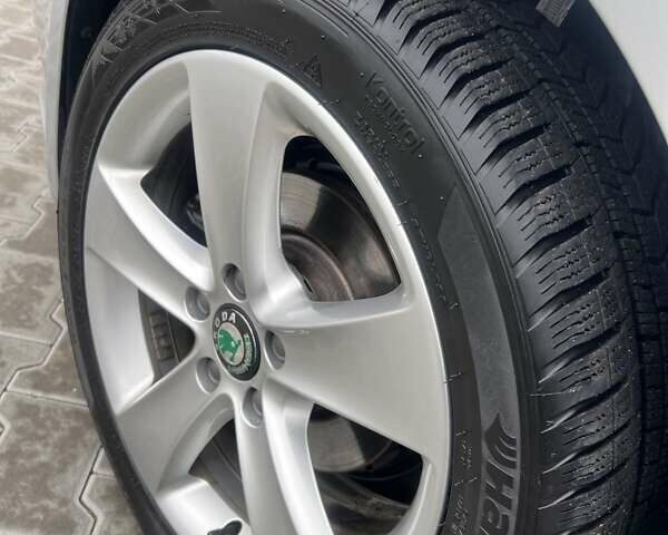 Шкода Октавия 2013 в Житомире на Automoto.ua Серый Шкода Октавия, объемом двигателя 1.4 л и пробегом 115 тыс. км за 8250 $, фото 7 на Automoto.ua