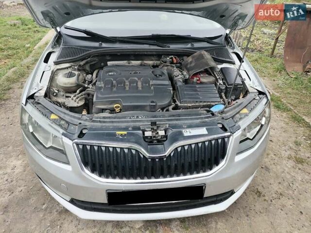 Сірий Шкода Октавія, об'ємом двигуна 1.6 л та пробігом 347 тис. км за 8500 $, фото 11 на Automoto.ua