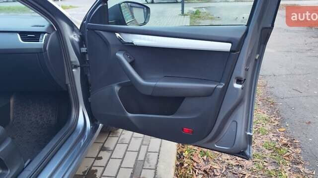 Серый Шкода Октавия, объемом двигателя 1.4 л и пробегом 280 тыс. км за 9400 $, фото 21 на Automoto.ua