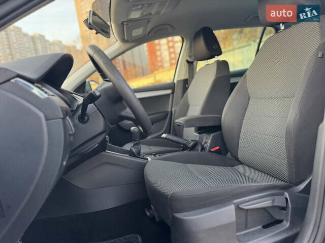 Серый Шкода Октавия, объемом двигателя 1.4 л и пробегом 280 тыс. км за 9950 $, фото 10 на Automoto.ua