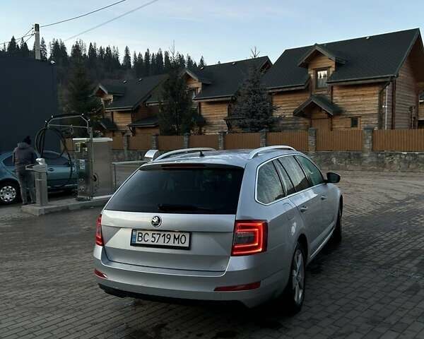 Серый Шкода Октавия, объемом двигателя 2 л и пробегом 300 тыс. км за 9900 $, фото 6 на Automoto.ua