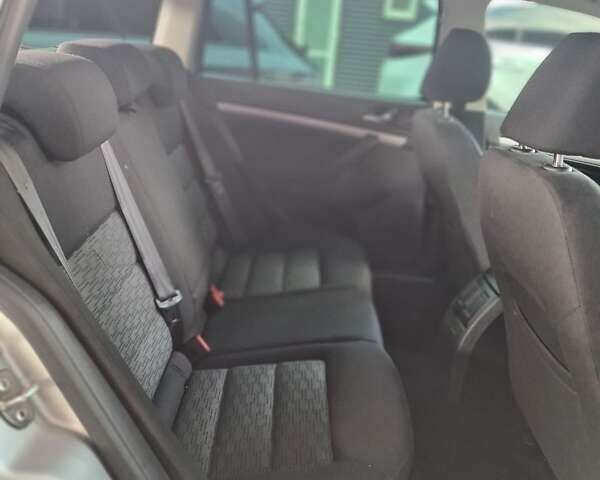 Сірий Шкода Октавія, об'ємом двигуна 1.6 л та пробігом 245 тис. км за 7900 $, фото 27 на Automoto.ua