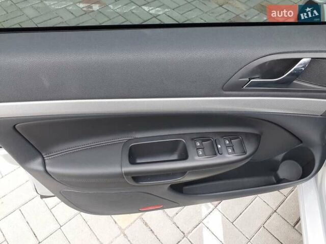 Сірий Шкода Октавія, об'ємом двигуна 1.4 л та пробігом 115 тис. км за 8200 $, фото 13 на Automoto.ua