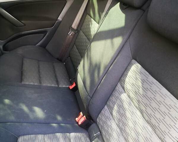 Серый Шкода Октавия, объемом двигателя 2 л и пробегом 304 тыс. км за 9500 $, фото 23 на Automoto.ua