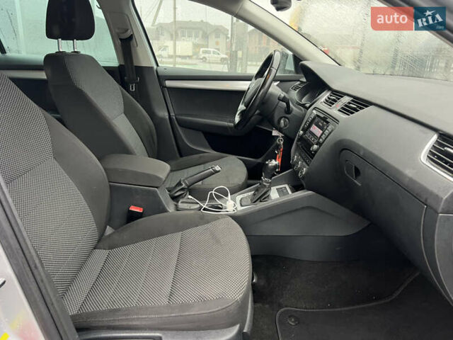 Серый Шкода Октавия, объемом двигателя 1.8 л и пробегом 212 тыс. км за 8900 $, фото 31 на Automoto.ua