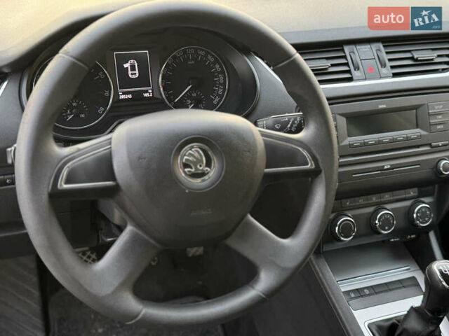 Серый Шкода Октавия, объемом двигателя 1.4 л и пробегом 280 тыс. км за 9950 $, фото 11 на Automoto.ua