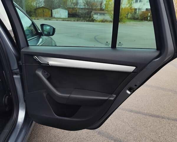 Серый Шкода Октавия, объемом двигателя 1.4 л и пробегом 280 тыс. км за 9400 $, фото 32 на Automoto.ua