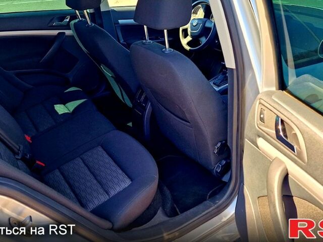 Серый Шкода Октавия, объемом двигателя 1.6 л и пробегом 216 тыс. км за 9500 $, фото 6 на Automoto.ua