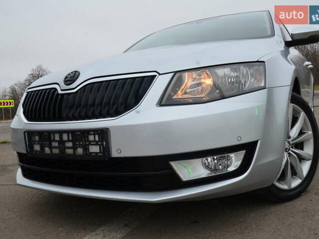 Сірий Шкода Октавія, об'ємом двигуна 2 л та пробігом 255 тис. км за 12250 $, фото 3 на Automoto.ua