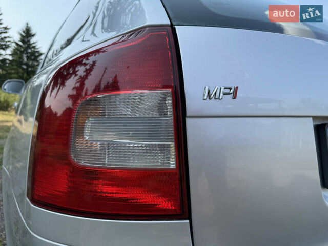 Сірий Шкода Октавія, об'ємом двигуна 1.6 л та пробігом 216 тис. км за 7850 $, фото 28 на Automoto.ua