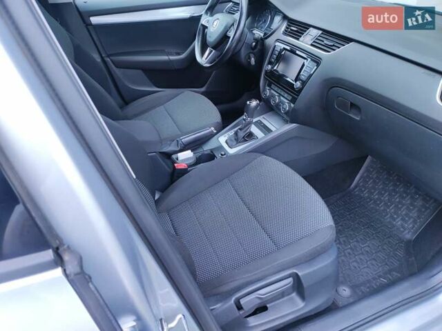 Сірий Шкода Октавія, об'ємом двигуна 1.97 л та пробігом 247 тис. км за 12200 $, фото 9 на Automoto.ua