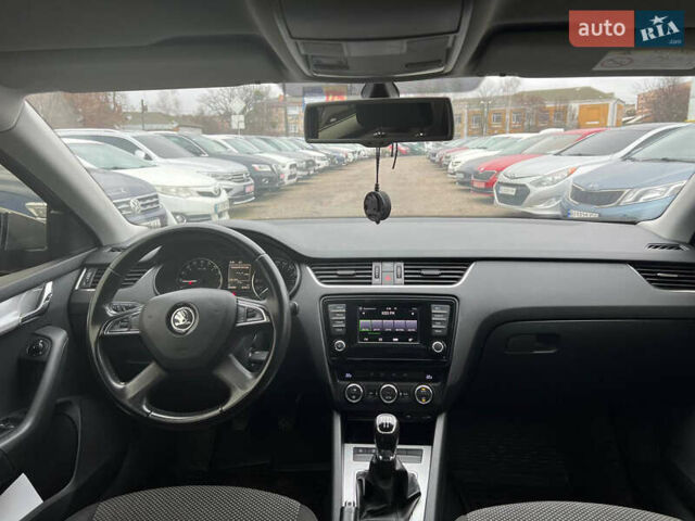 Серый Шкода Октавия, объемом двигателя 1.6 л и пробегом 264 тыс. км за 10600 $, фото 21 на Automoto.ua