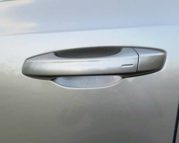 Серый Шкода Октавия, объемом двигателя 1.97 л и пробегом 268 тыс. км за 12599 $, фото 11 на Automoto.ua