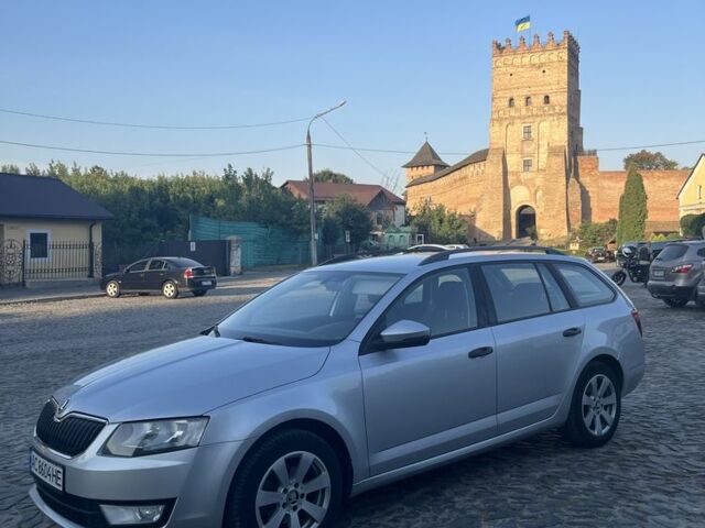 Серый Шкода Октавия, объемом двигателя 1.6 л и пробегом 370 тыс. км за 8900 $, фото 1 на Automoto.ua