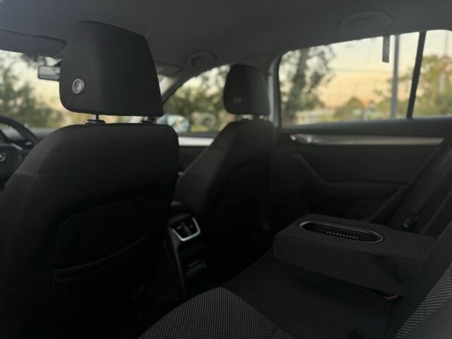 Серый Шкода Октавия, объемом двигателя 1.6 л и пробегом 180 тыс. км за 10299 $, фото 15 на Automoto.ua