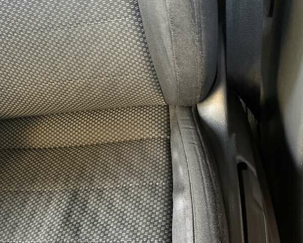 Сірий Шкода Октавія, об'ємом двигуна 1.6 л та пробігом 243 тис. км за 9300 $, фото 19 на Automoto.ua