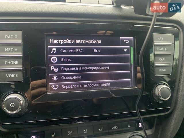 Серый Шкода Октавия, объемом двигателя 2 л и пробегом 293 тыс. км за 13100 $, фото 36 на Automoto.ua