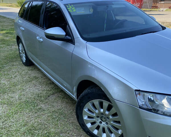 Сірий Шкода Октавія, об'ємом двигуна 1.6 л та пробігом 238 тис. км за 9000 $, фото 7 на Automoto.ua
