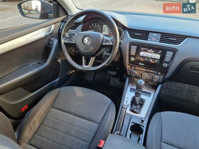 Серый Шкода Октавия, объемом двигателя 1.8 л и пробегом 235 тыс. км за 14500 $, фото 47 на Automoto.ua