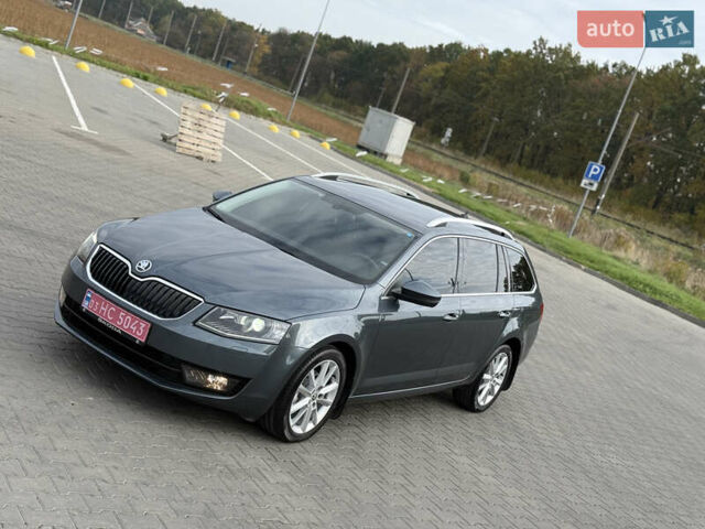 Серый Шкода Октавия, объемом двигателя 1.6 л и пробегом 158 тыс. км за 12500 $, фото 141 на Automoto.ua