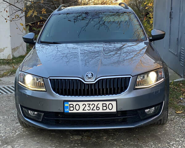 Сірий Шкода Октавія, об'ємом двигуна 2 л та пробігом 225 тис. км за 12200 $, фото 6 на Automoto.ua
