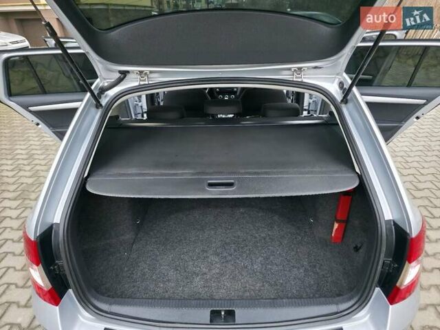 Сірий Шкода Октавія, об'ємом двигуна 1.6 л та пробігом 224 тис. км за 8999 $, фото 49 на Automoto.ua