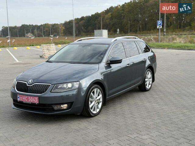 Серый Шкода Октавия, объемом двигателя 1.6 л и пробегом 158 тыс. км за 12500 $, фото 139 на Automoto.ua