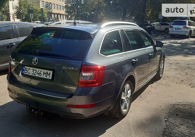 Шкода Октавия 2014 в Львове на Automoto.ua Серый Шкода Октавия, объемом двигателя 1.6 л и пробегом 294 тыс. км за 11499 $, фото 6 на Automoto.ua