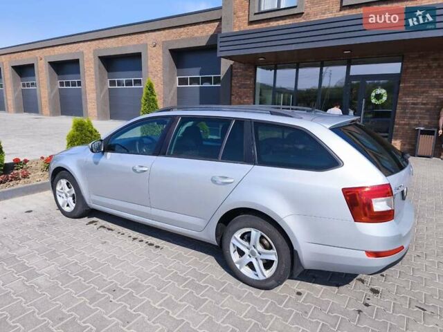 Серый Шкода Октавия, объемом двигателя 1.6 л и пробегом 311 тыс. км за 9000 $, фото 3 на Automoto.ua