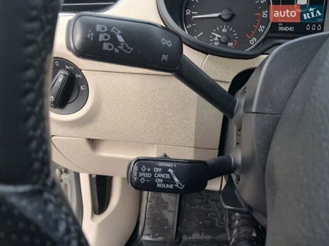 Шкода Октавія 2014 у Костополе на Automoto.ua Сірий Шкода Октавія, об'ємом двигуна 1.97 л та пробігом 364 тис. км за 11600 $, фото 26 на Automoto.ua