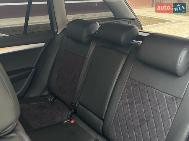 Сірий Шкода Октавія, об'ємом двигуна 1.6 л та пробігом 301 тис. км за 10700 $, фото 12 на Automoto.ua