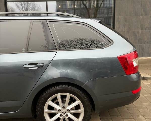 Сірий Шкода Октавія, об'ємом двигуна 1.97 л та пробігом 377 тис. км за 10500 $, фото 5 на Automoto.ua