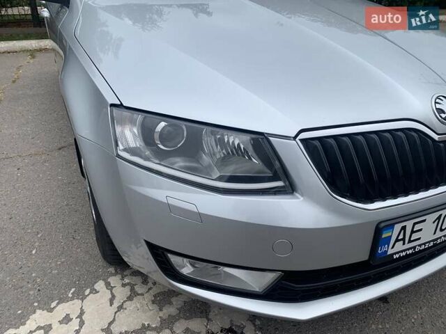 Серый Шкода Октавия, объемом двигателя 2 л и пробегом 293 тыс. км за 13100 $, фото 6 на Automoto.ua