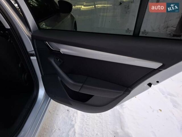 Серый Шкода Октавия, объемом двигателя 2 л и пробегом 316 тыс. км за 11700 $, фото 20 на Automoto.ua