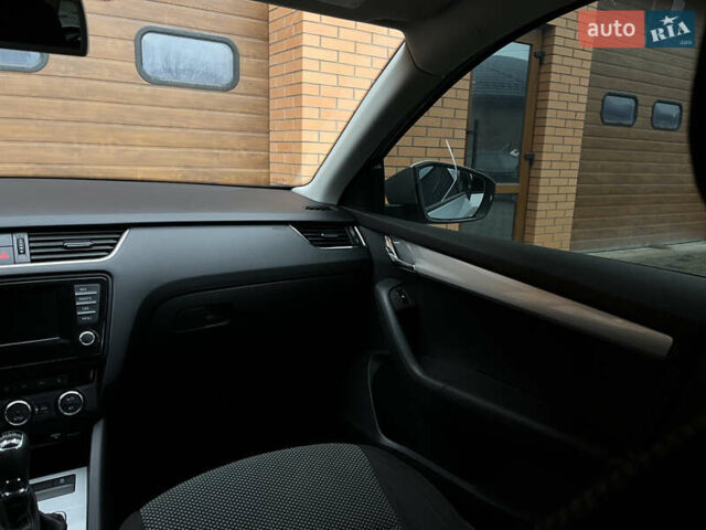 Сірий Шкода Октавія, об'ємом двигуна 1.8 л та пробігом 247 тис. км за 11350 $, фото 15 на Automoto.ua