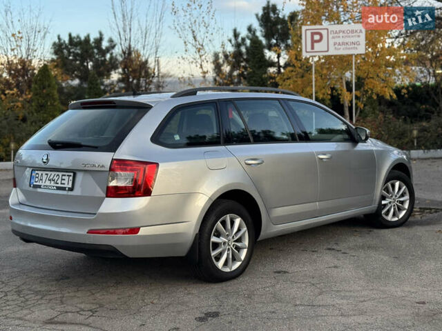 Сірий Шкода Октавія, об'ємом двигуна 1.6 л та пробігом 180 тис. км за 10399 $, фото 9 на Automoto.ua