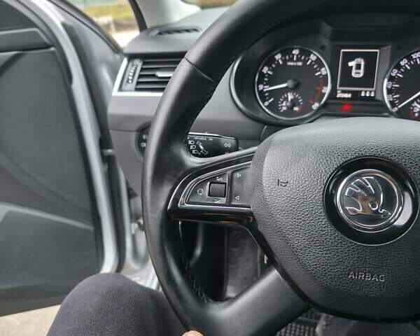 Сірий Шкода Октавія, об'ємом двигуна 1.8 л та пробігом 258 тис. км за 10950 $, фото 19 на Automoto.ua