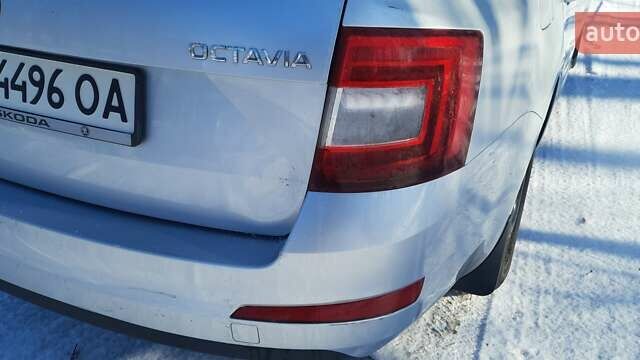 Сірий Шкода Октавія, об'ємом двигуна 1.6 л та пробігом 315 тис. км за 9000 $, фото 2 на Automoto.ua