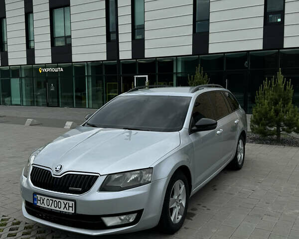 Шкода Октавия 2014 в Хмельницком на Automoto.ua Серый Шкода Октавия, объемом двигателя 1.6 л и пробегом 319 тыс. км за 9000 $, фото 9 на Automoto.ua
