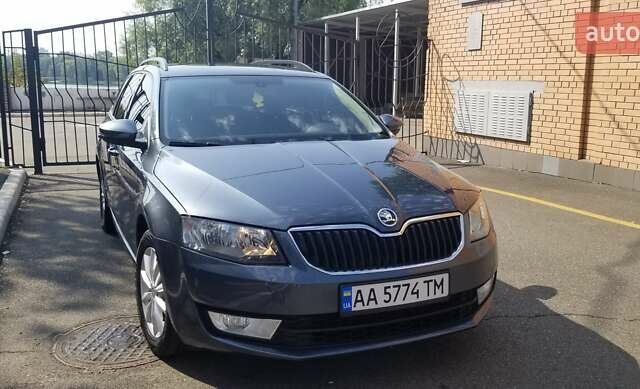 Серый Шкода Октавия, объемом двигателя 1.6 л и пробегом 254 тыс. км за 11100 $, фото 6 на Automoto.ua