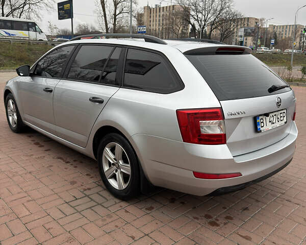 Серый Шкода Октавия, объемом двигателя 1.6 л и пробегом 270 тыс. км за 9300 $, фото 1 на Automoto.ua