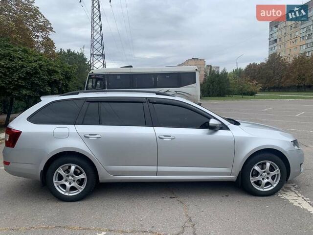 Серый Шкода Октавия, объемом двигателя 2 л и пробегом 293 тыс. км за 13100 $, фото 10 на Automoto.ua